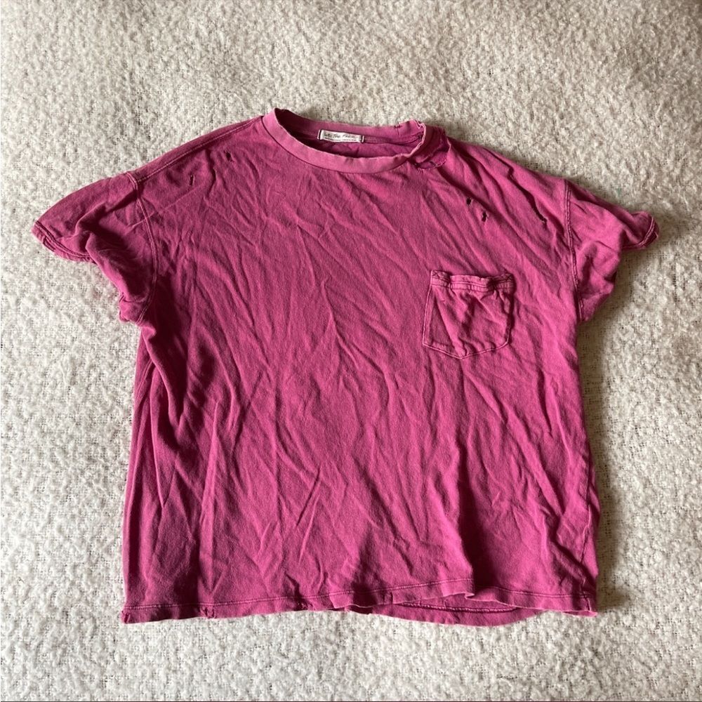 We the free distressed top small